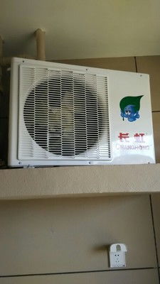 ?？陂L虹空調(diào)維修幫你做好維修公司